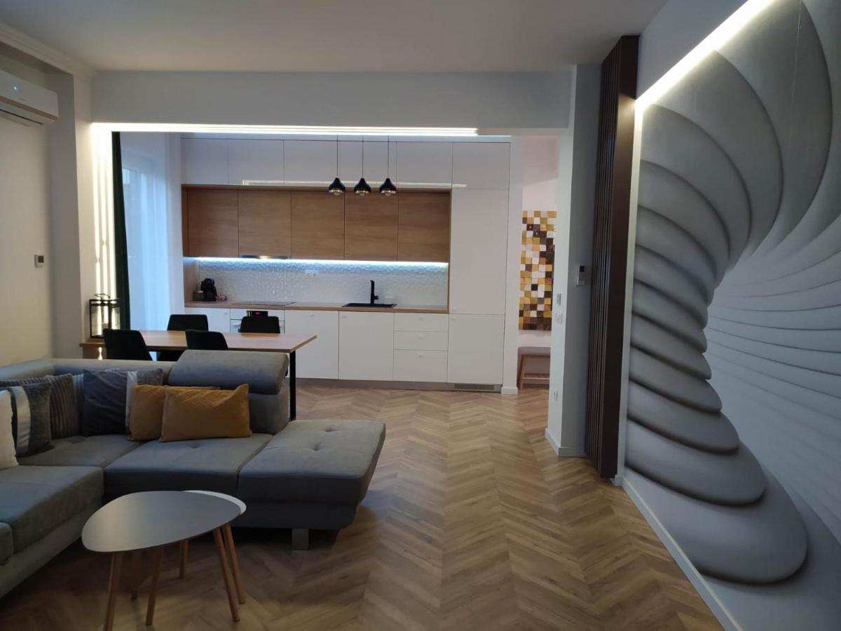 Apartament Ultracentral Pathfinder เตอร์กู-มูเรช ภายนอก รูปภาพ