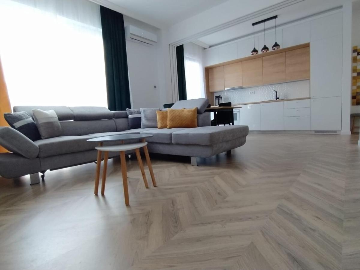 Apartament Ultracentral Pathfinder เตอร์กู-มูเรช ภายนอก รูปภาพ