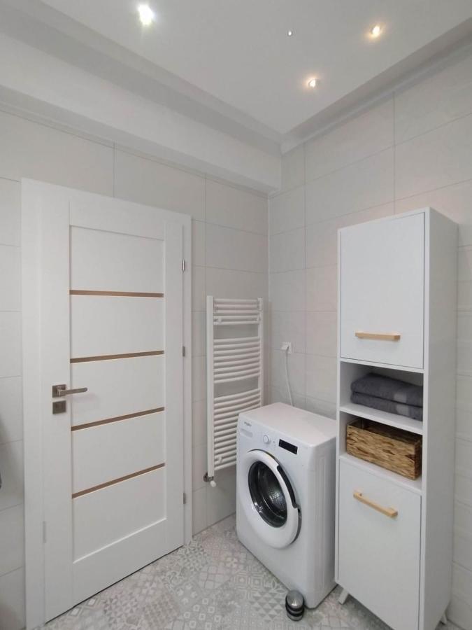 Apartament Ultracentral Pathfinder เตอร์กู-มูเรช ภายนอก รูปภาพ